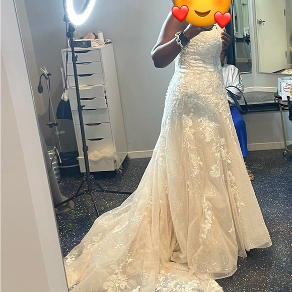 Wedding Gown Ivory Madison James - Picture 4 of 7